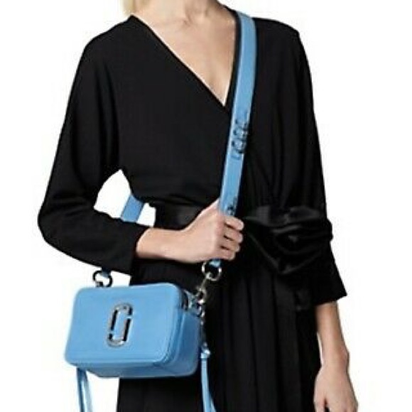 Marc Jacobs Handbags - Marc Jacobs♥️NEW♥️Softshot 21  crossbody Aquaria